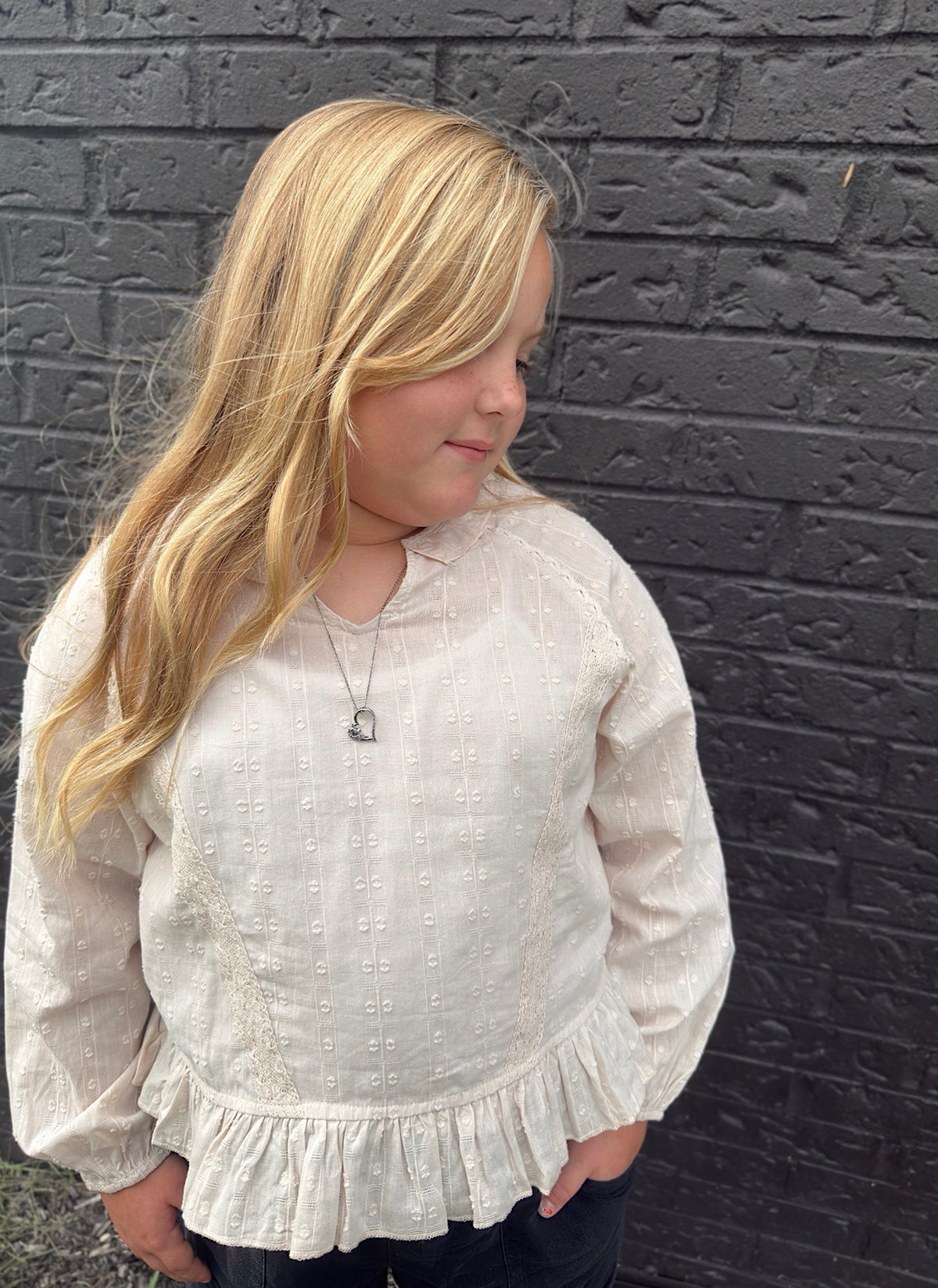 Tween - Sweet Lace Raglan Top
