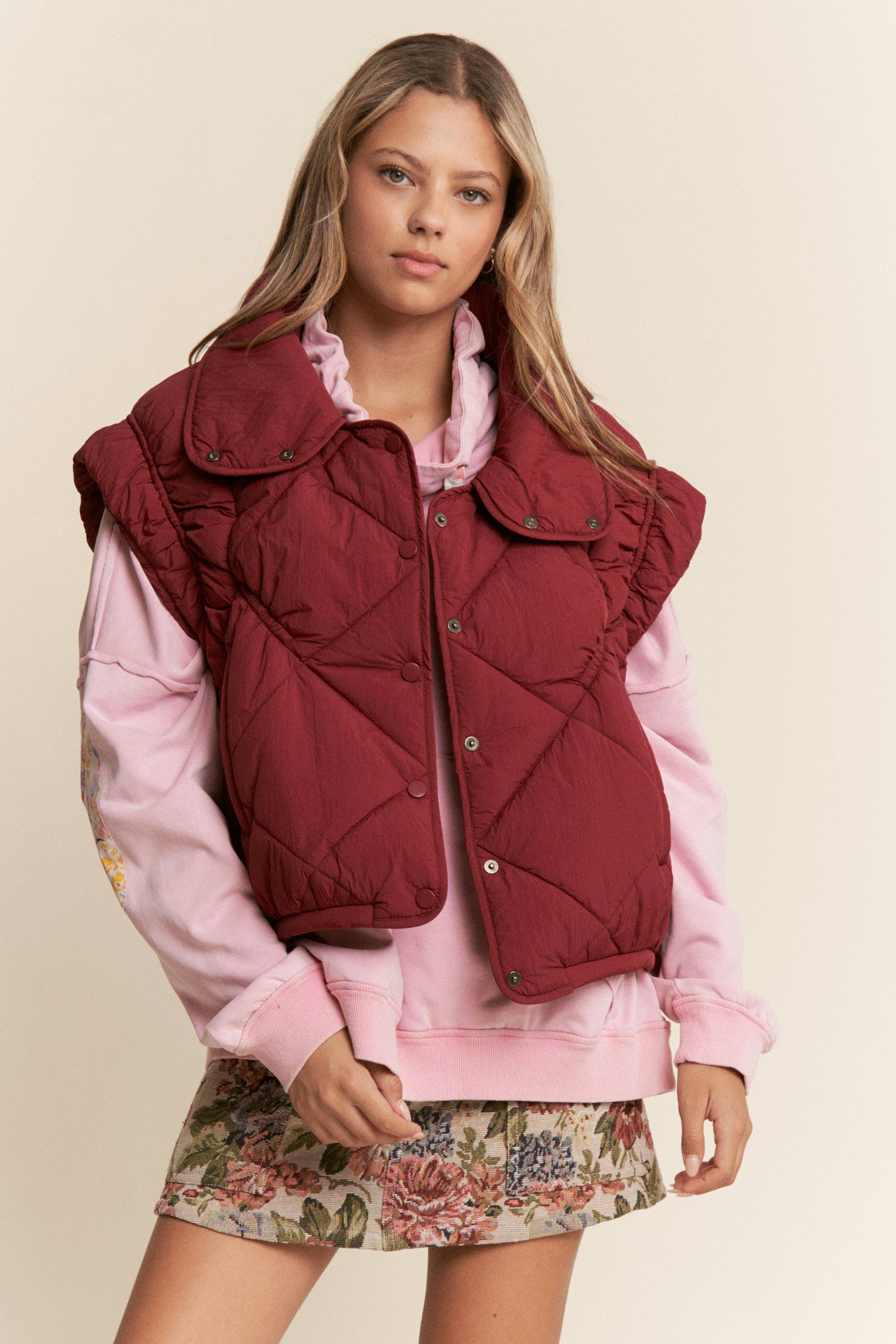 Diamond Stitched Pattern Padded Vest