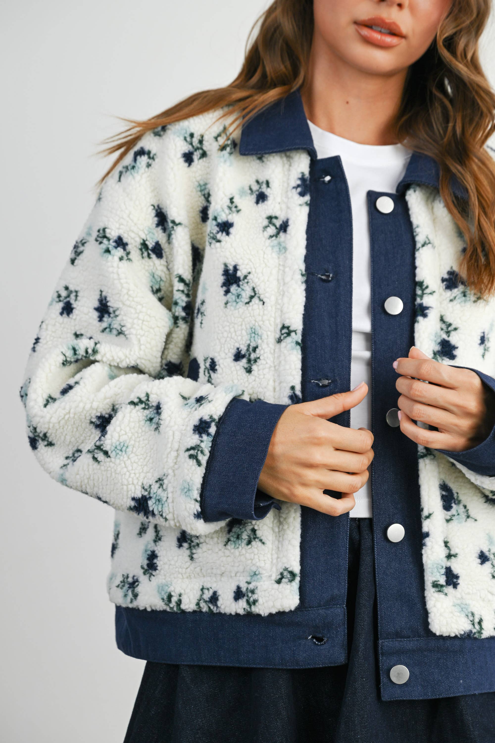 Floral  Collared Button-Down Jacket