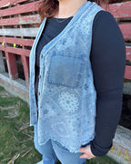 Curvy - Paisley Printed Washed Chambray Top