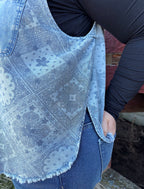 Curvy - Paisley Printed Washed Chambray Top