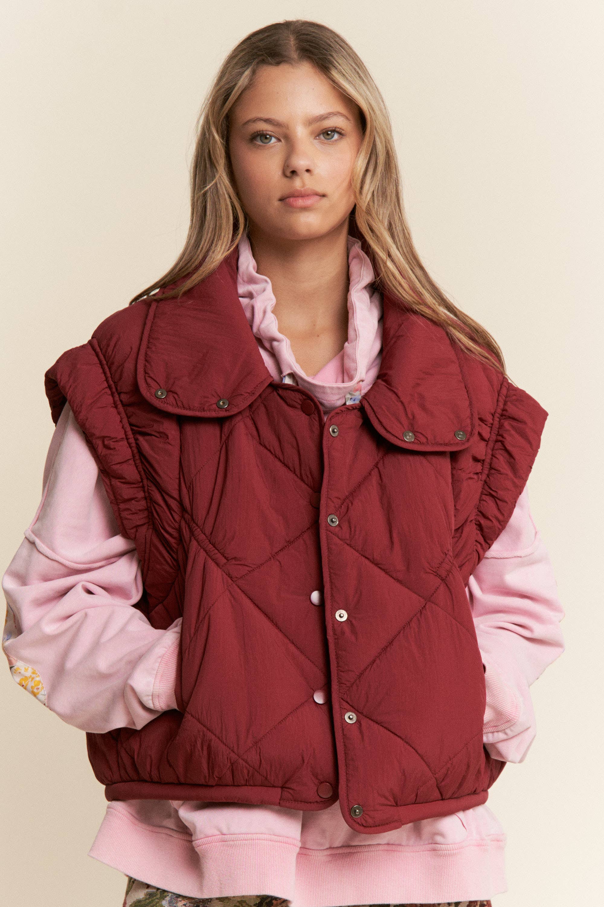 Diamond Stitched Pattern Padded Vest