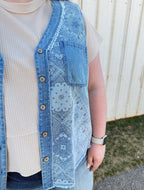 Curvy - Paisley Printed Washed Chambray Top