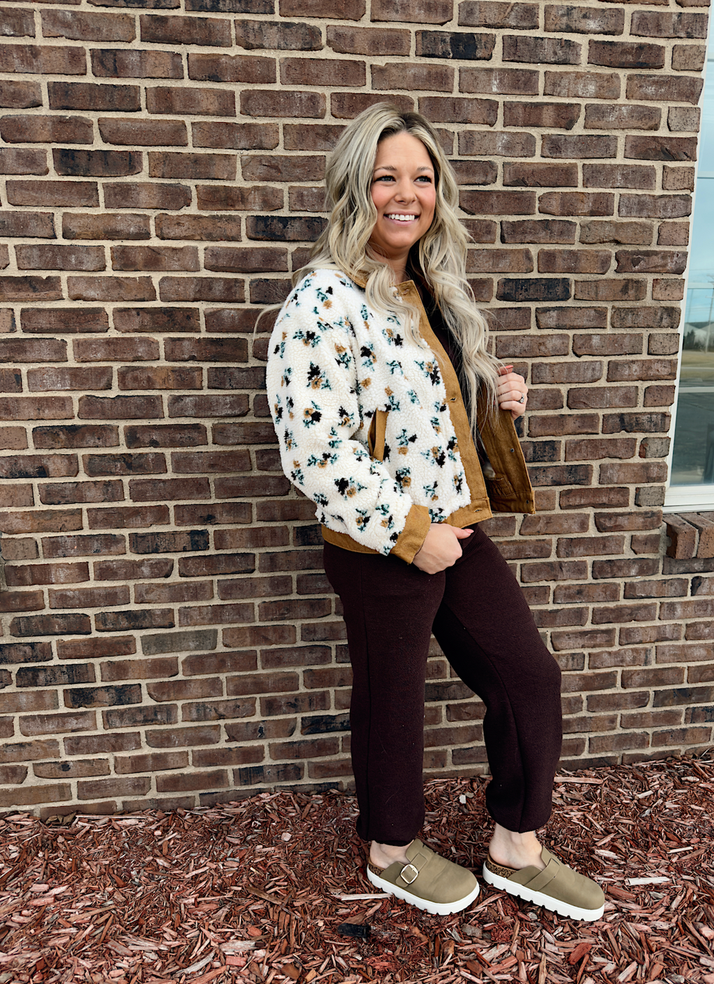 Bubble Hem Sleeveless Top & Jogger Set