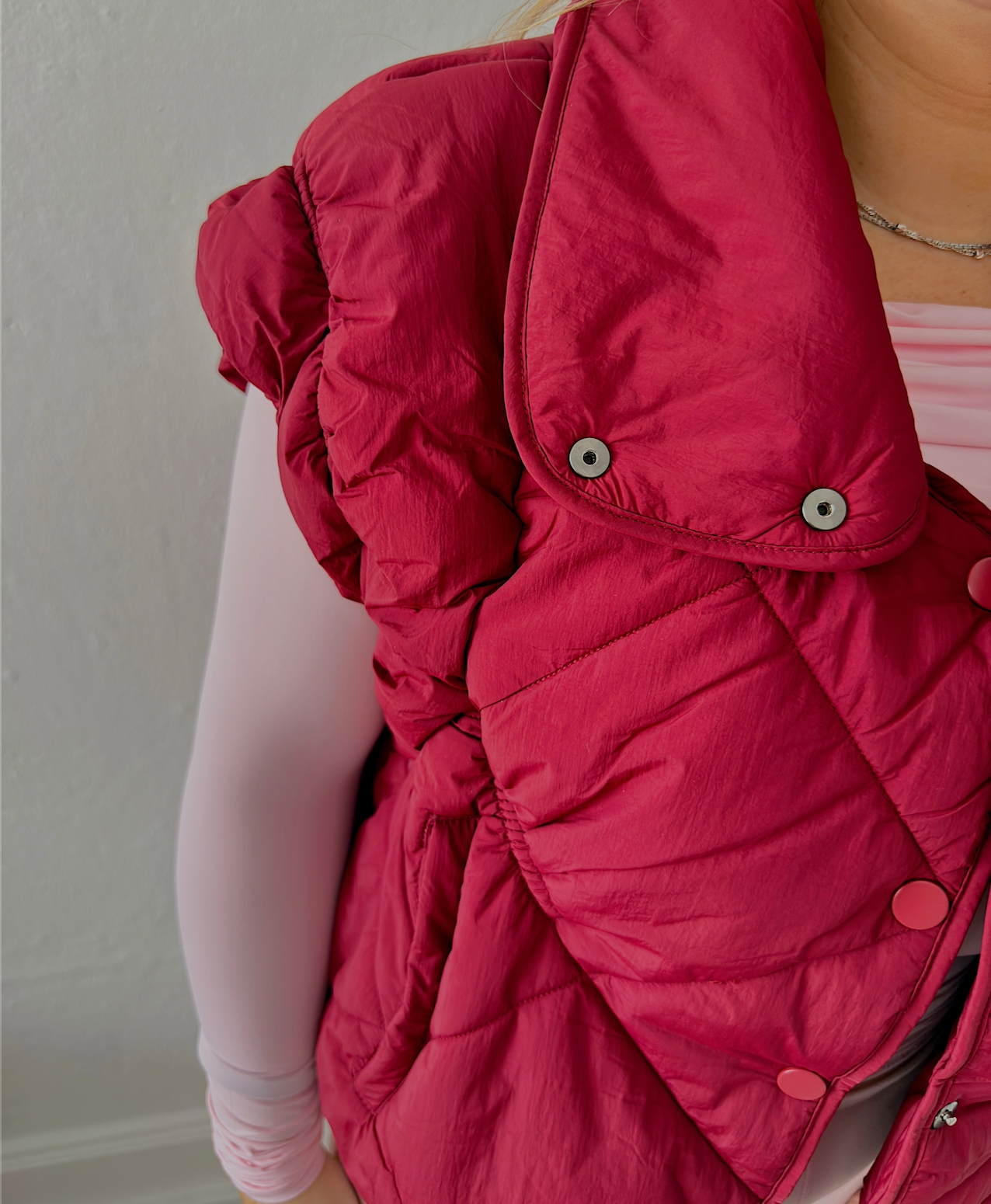 Diamond Stitched Pattern Padded Vest