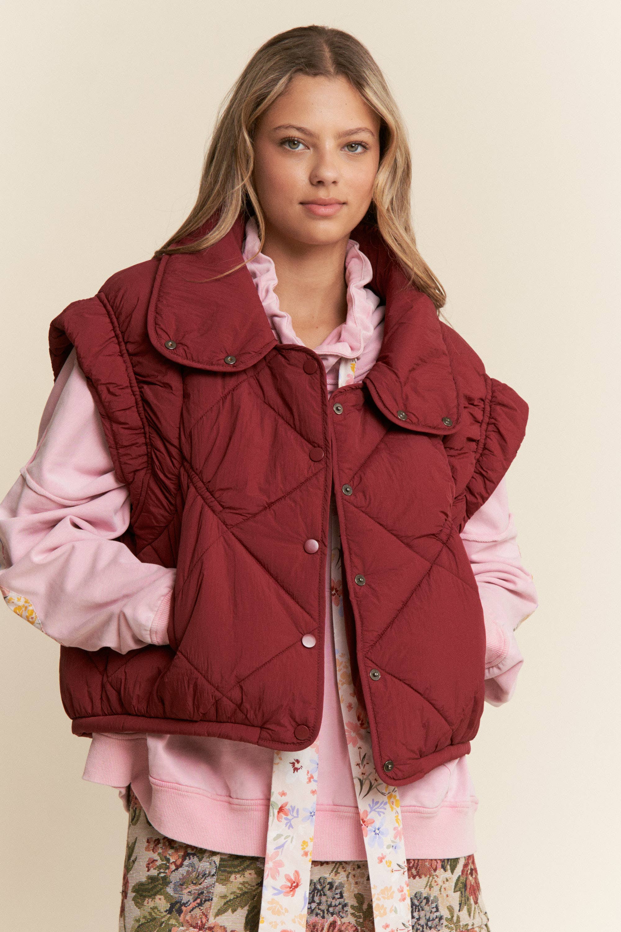 Diamond Stitched Pattern Padded Vest